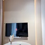Yang 23rd Floor Panoramic View & King Bed, Parkin Apartamento *