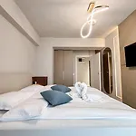 Yang 23rd Floor Panoramic View & King Bed, Parkin Apartamento *