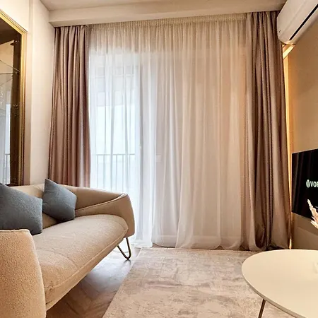 Апартаменти Yang 23Rd Floor Panoramic View & King Bed, Parkin