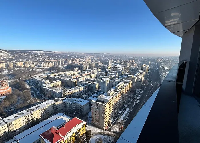 Апартаменти Yang 23Rd Floor Panoramic View & King Bed, Parkin