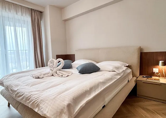 Yang 23rd Floor Panoramic View & King Bed Luxury *