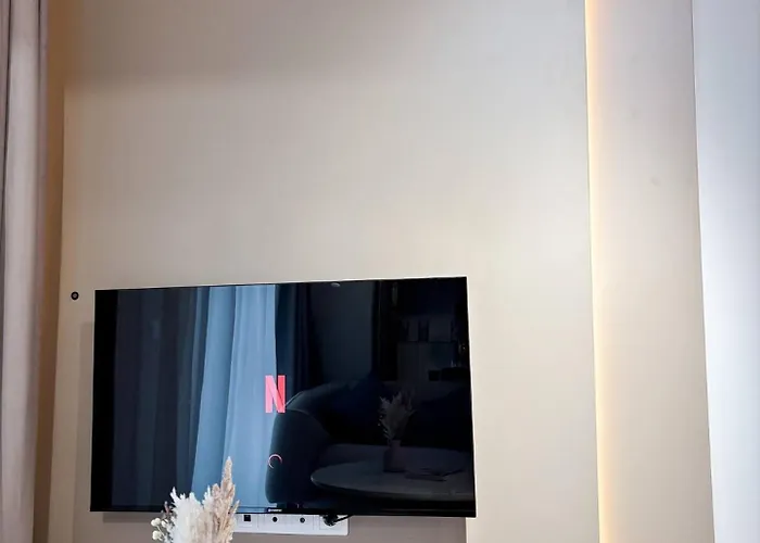 Yang 23Rd Floor Panoramic View & King Bed, Parkin Апартаменти *