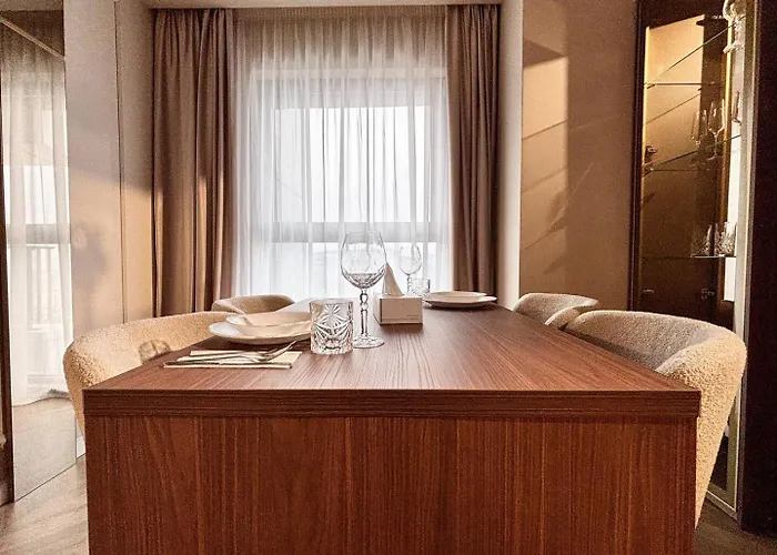 Yang 23rd Floor Panoramic View & King Bed Luxury *