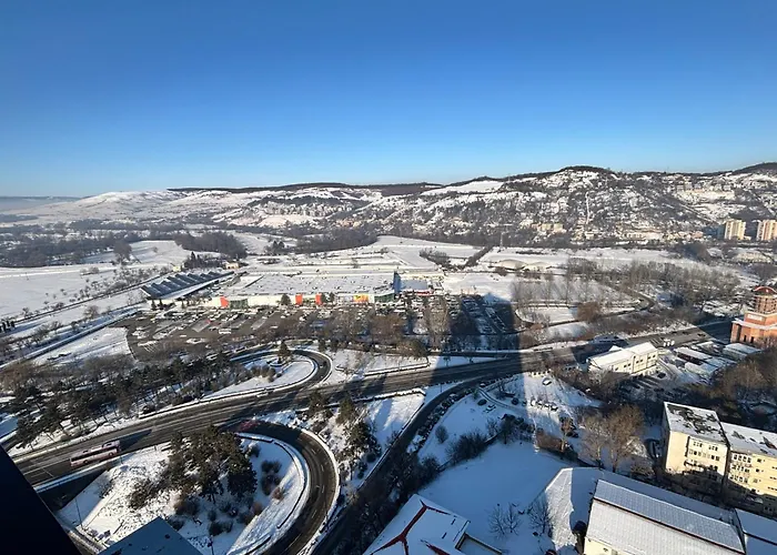 Yang 23Rd Floor Panoramic View & King Bed, Parkin